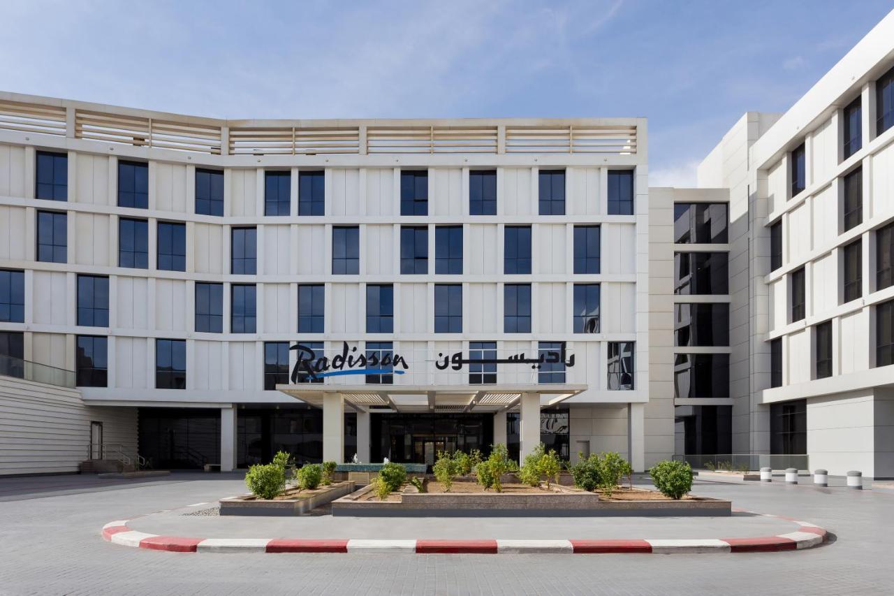 Radisson Hotel & Apartments Dammam Industrial City Luaran gambar