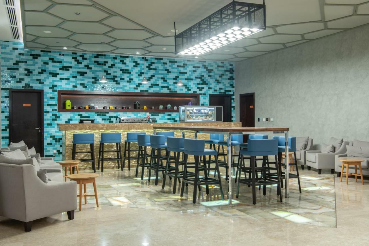 Radisson Hotel & Apartments Dammam Industrial City Luaran gambar