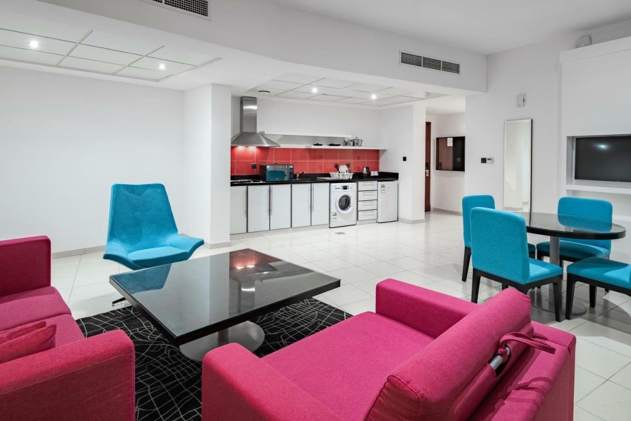 Radisson Hotel & Apartments Dammam Industrial City Luaran gambar