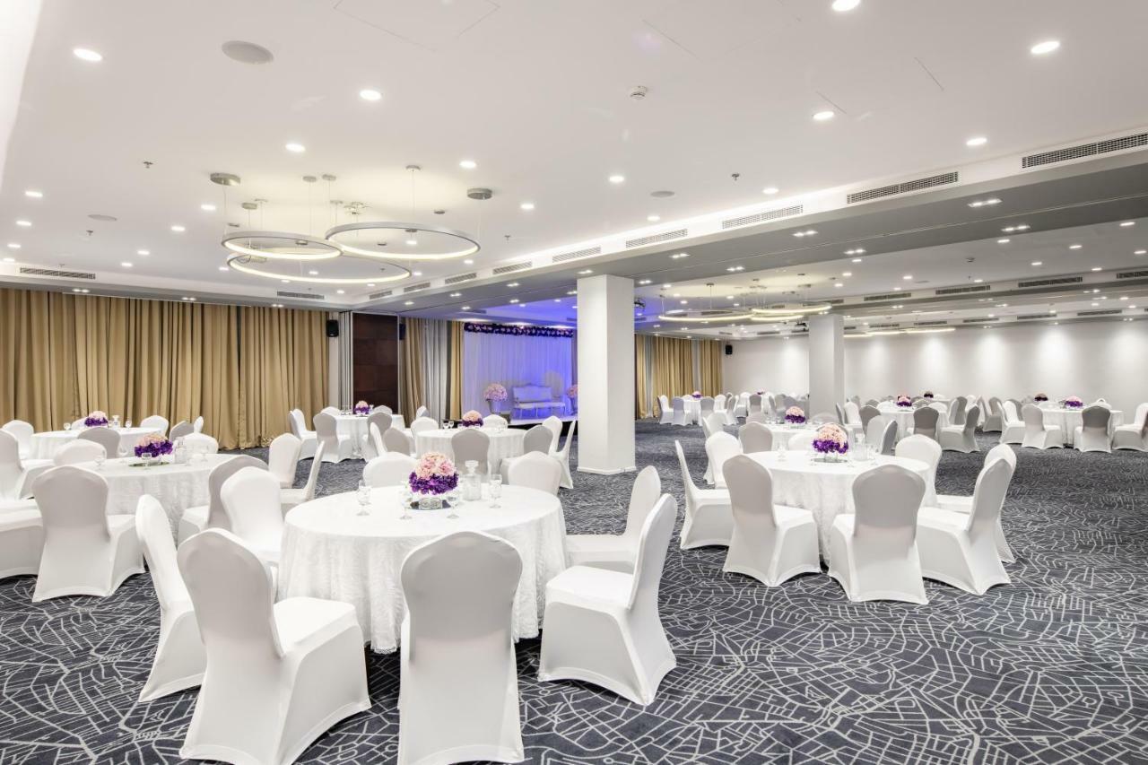 Radisson Hotel & Apartments Dammam Industrial City Luaran gambar